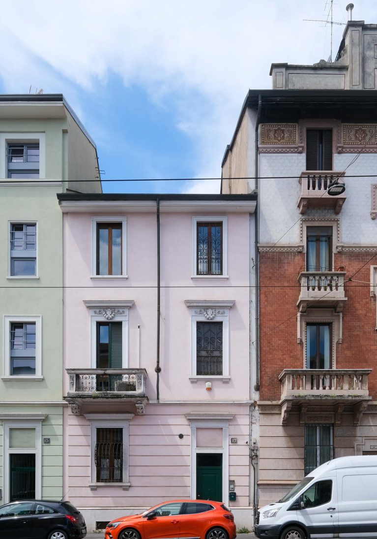 Face & Place | Locations