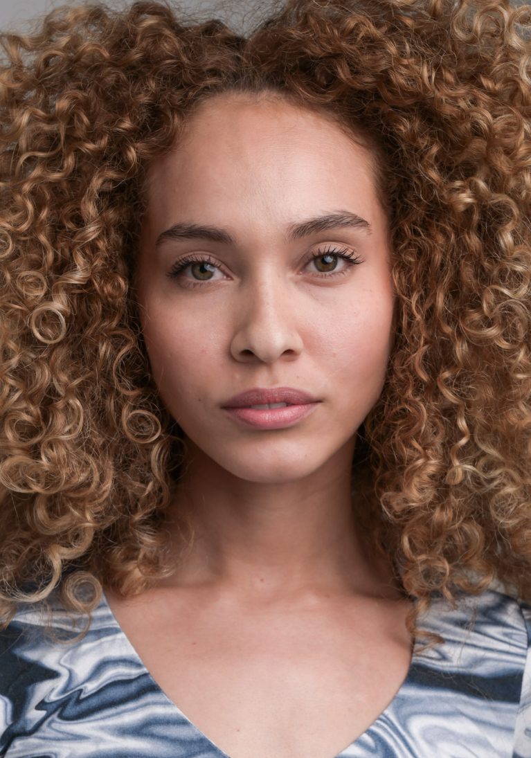 Face & Place | Casting